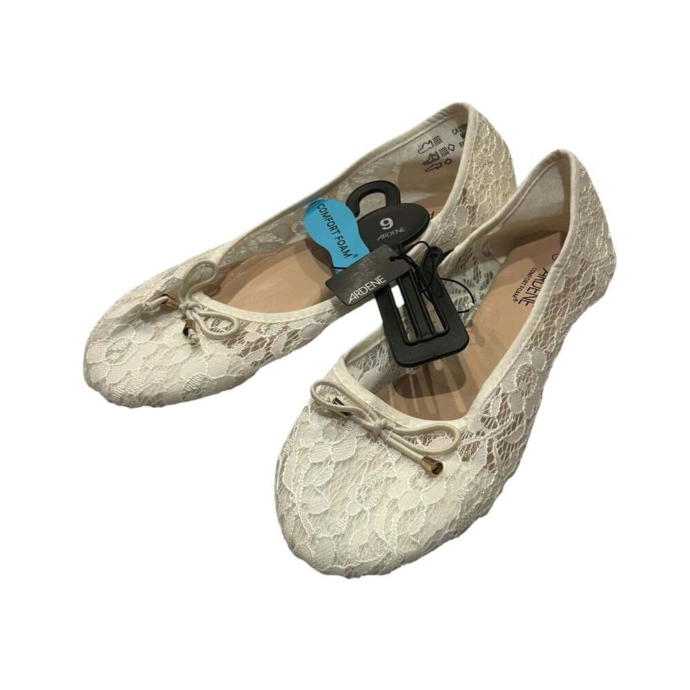Ardene Lace Ballet Flats Size 9 Cream Bow Comfort Foam Shoes